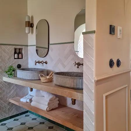 Nomad Cala Finestrat Hotel 4*